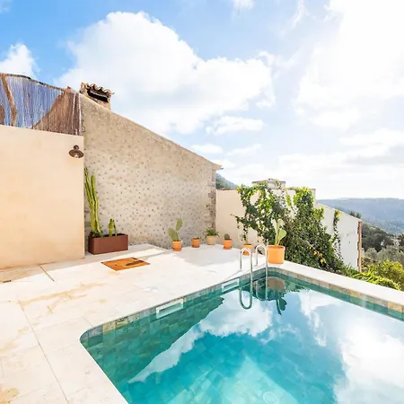 Titina * Puigpunyent (Mallorca)