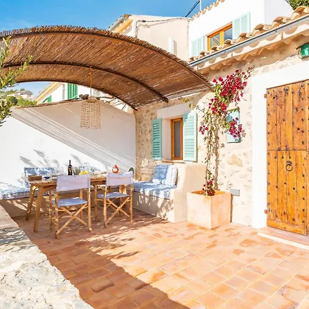 Titina Villa Puigpunyent (Mallorca)